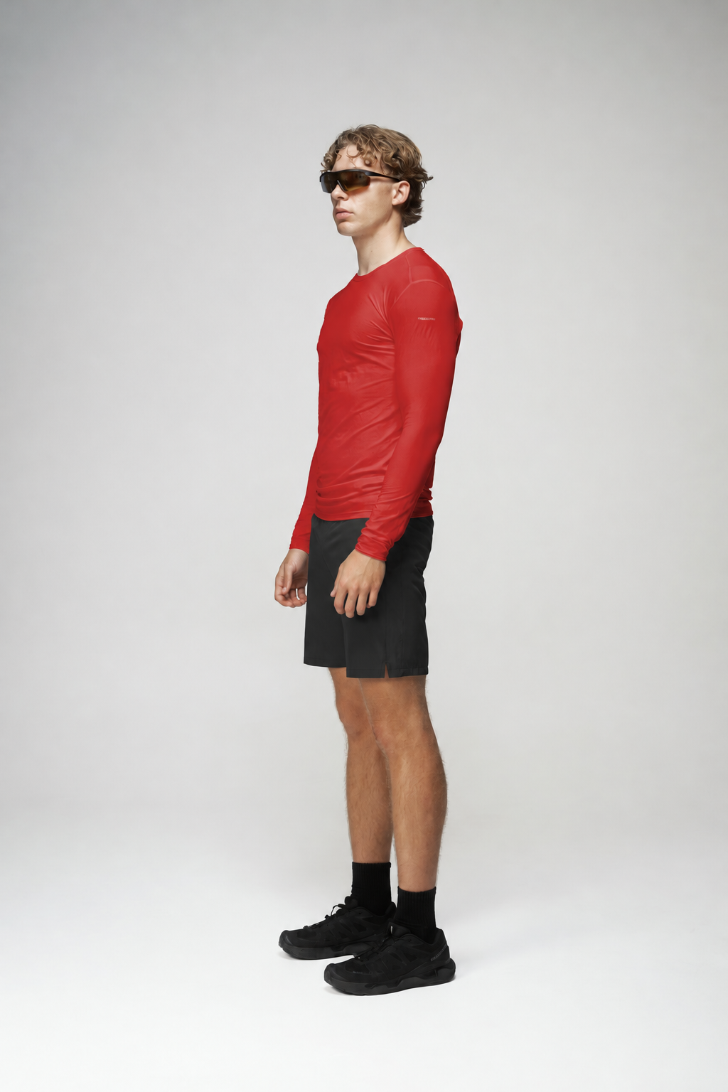 Crew Neck Long Sleeve Shirt in Red