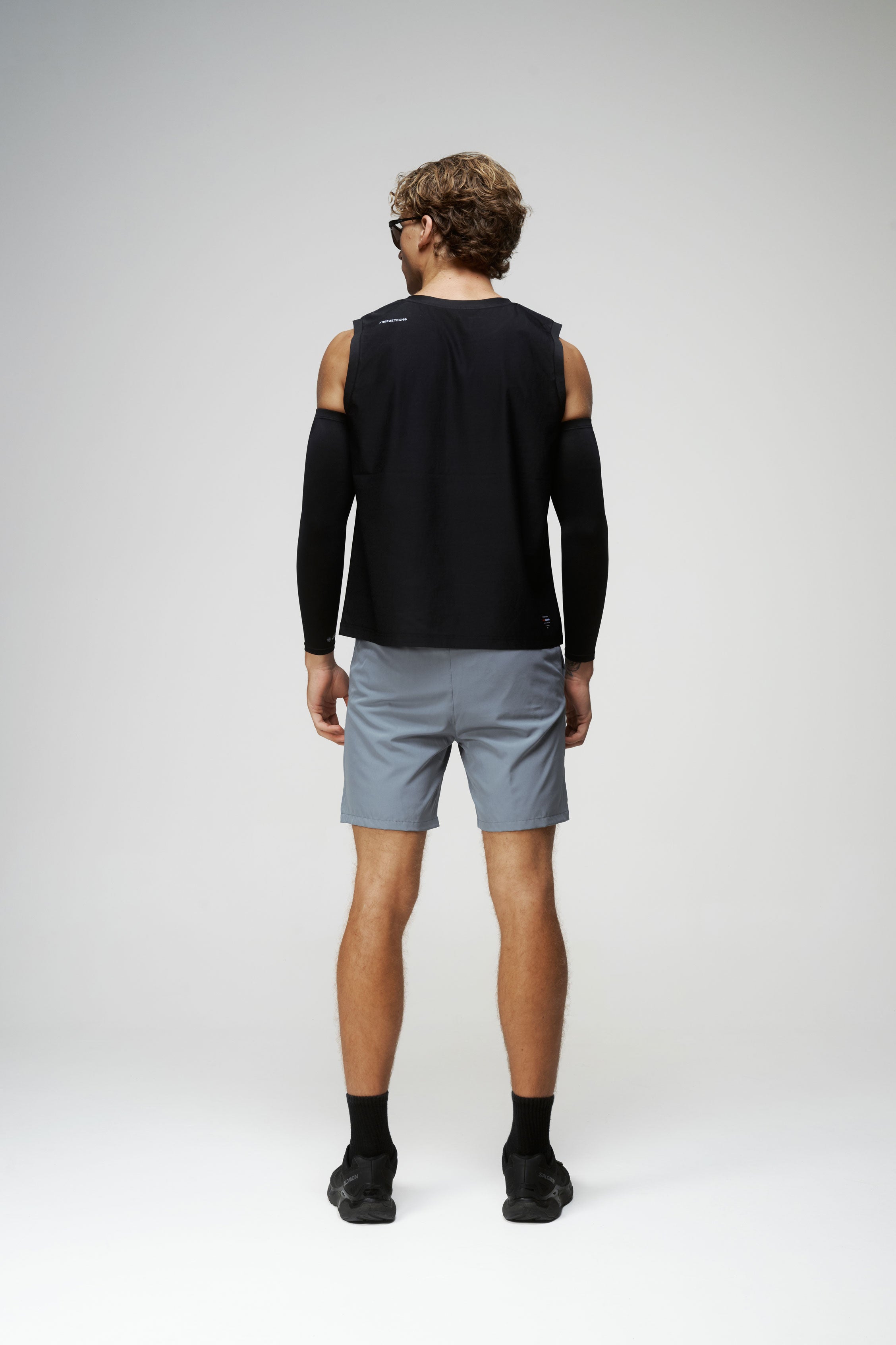 トップス FCRB FREEZE TECH NO SLEEVE TOP GRAY L Products – FreezeTech US