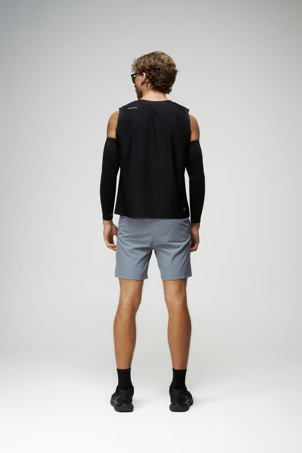 Cooling Arm Sleeve in Black