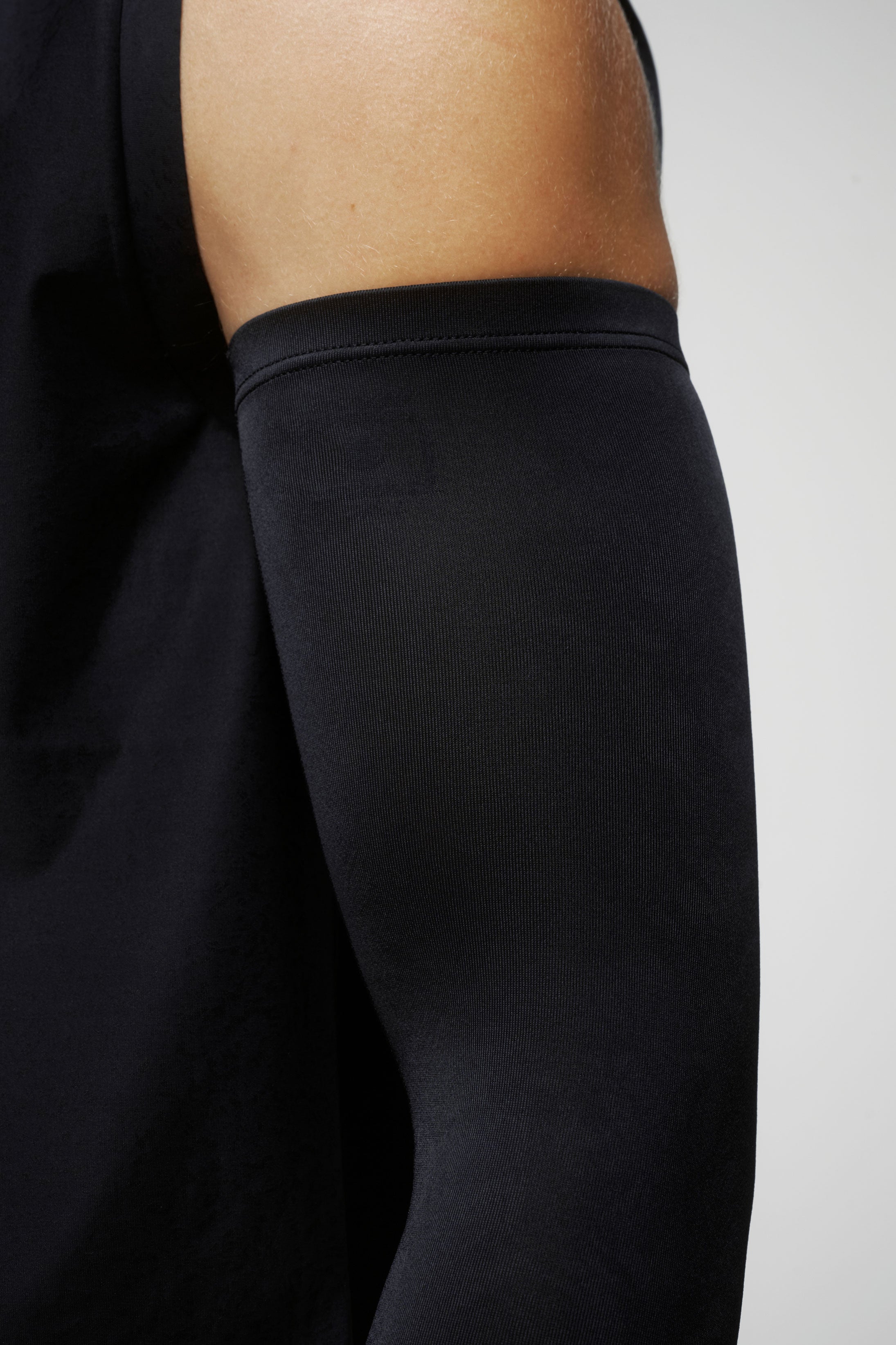 Freeze Tech men's arm sleeve designed to elevate performance
