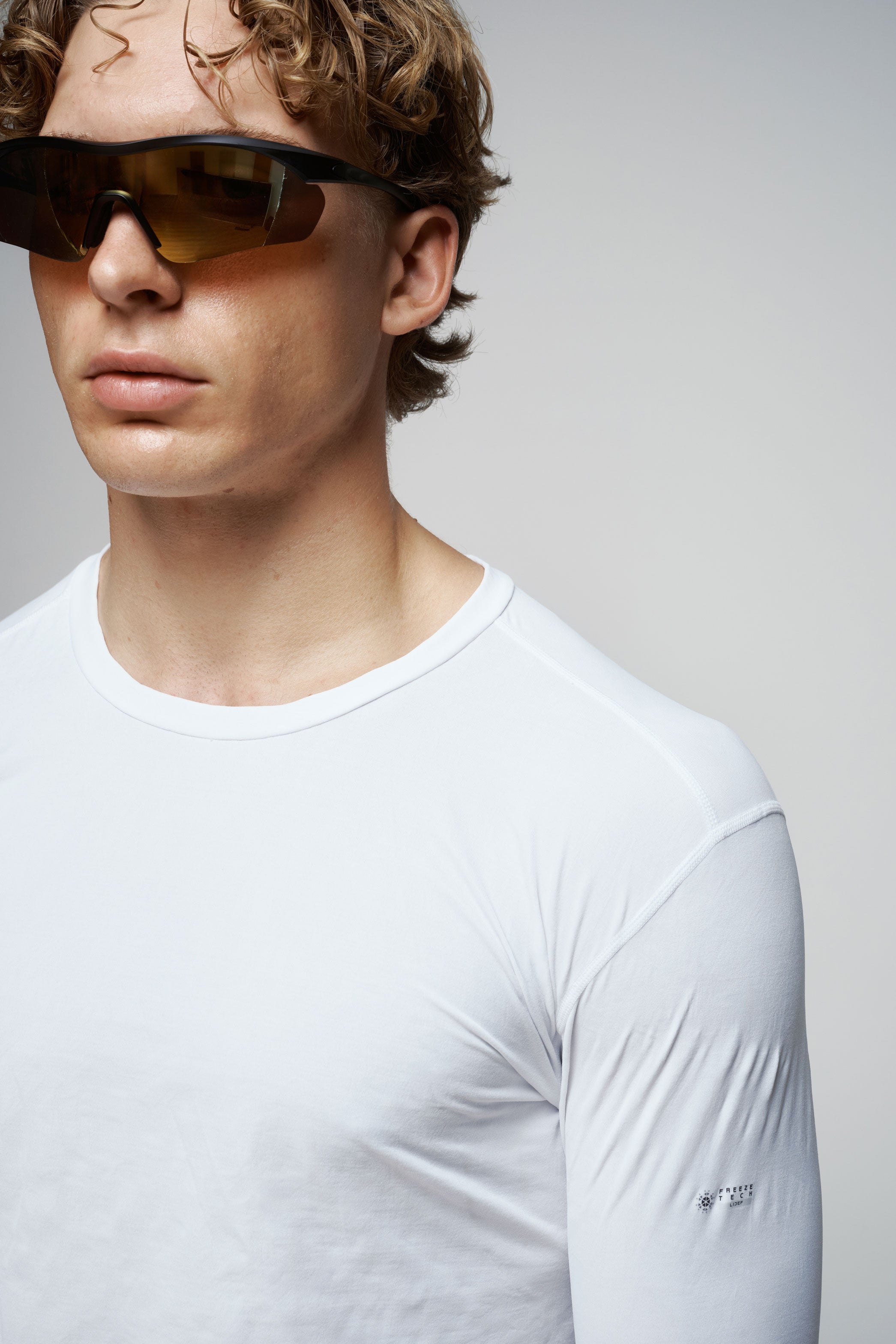 Crew Neck Long Sleeve Shirt in White
