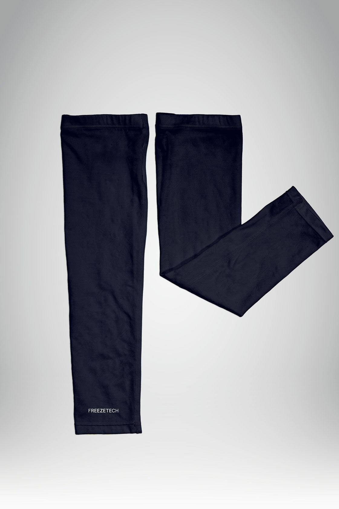 Cooling Arm Sleeve in Navy