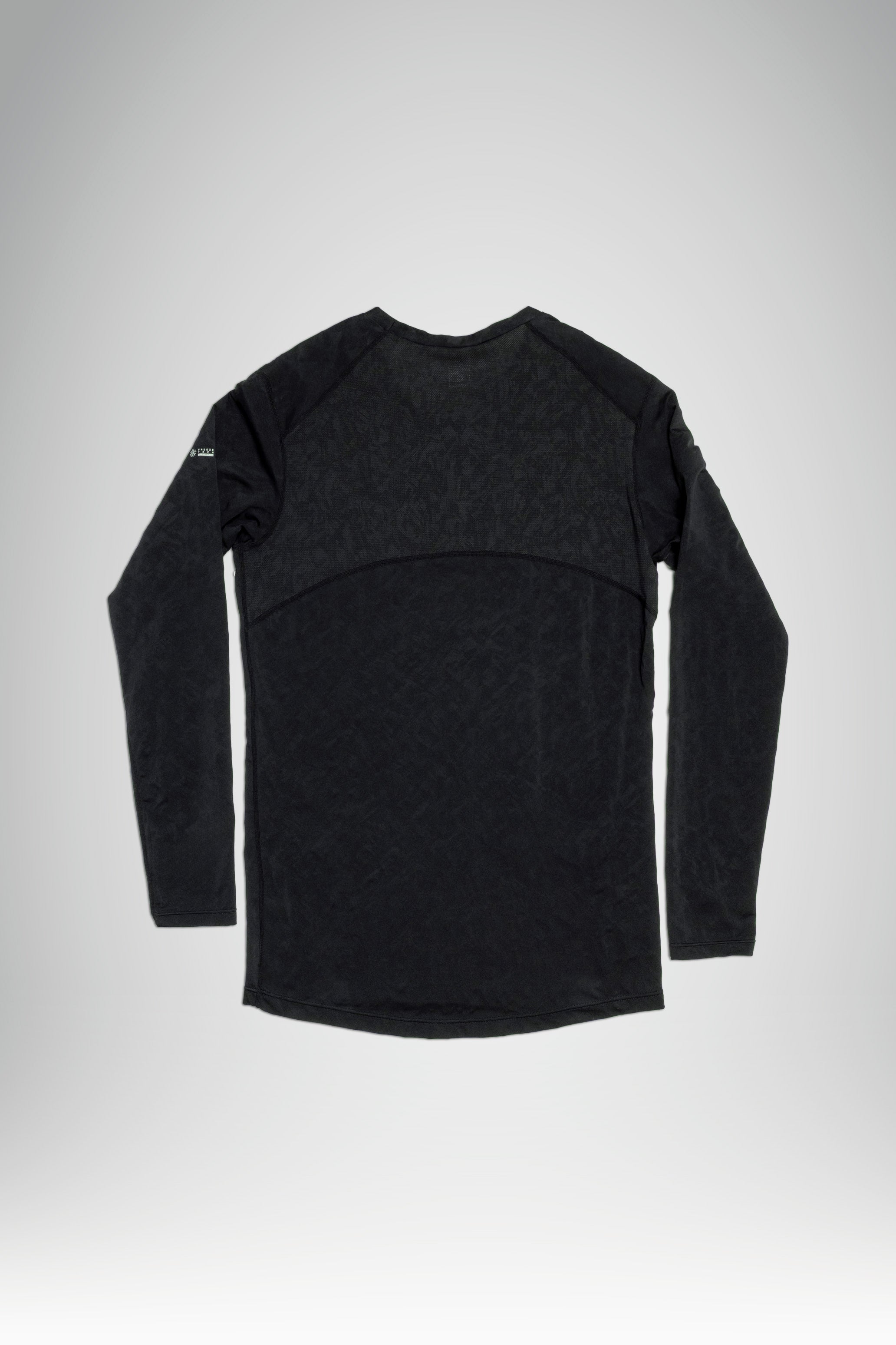 Crew Neck Long Sleeve Shirt in Black